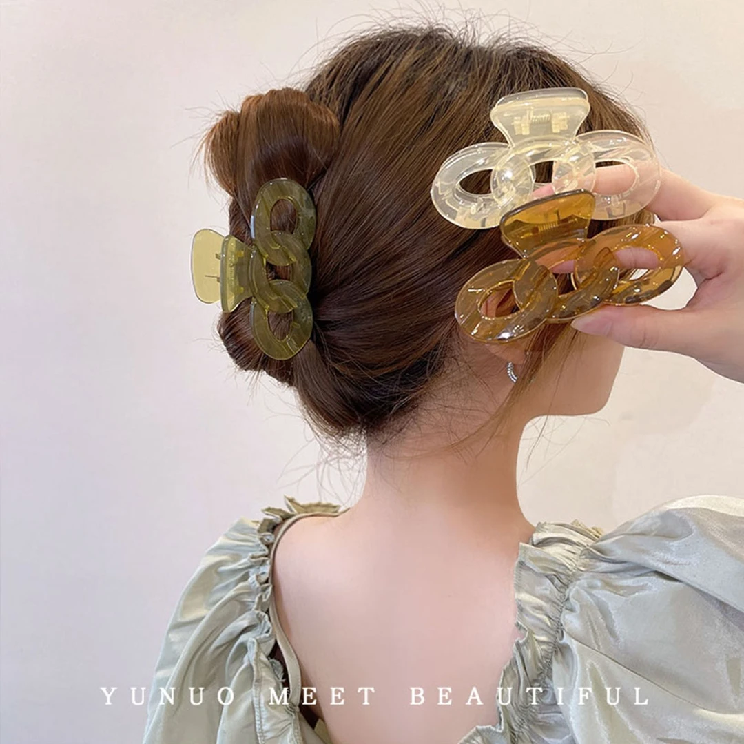 抓夹中号夏季扎头发的夹子奢华超轻发卡成人女洗澡抓夹马尾鲨鱼夹