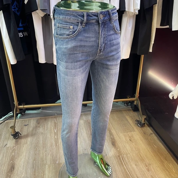 2025春夏新款九分裤蓝灰色薄款男牛仔裤百搭弹力休闲修身小脚裤