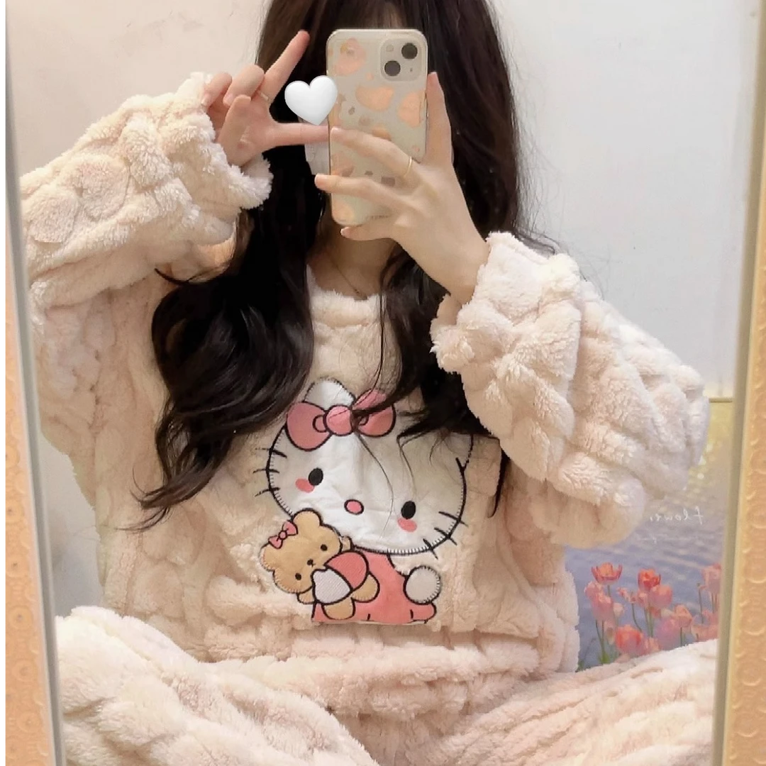 小霖~女款秋冬季珊瑚绒加厚网红风可爱卡通学生家居服2024新款