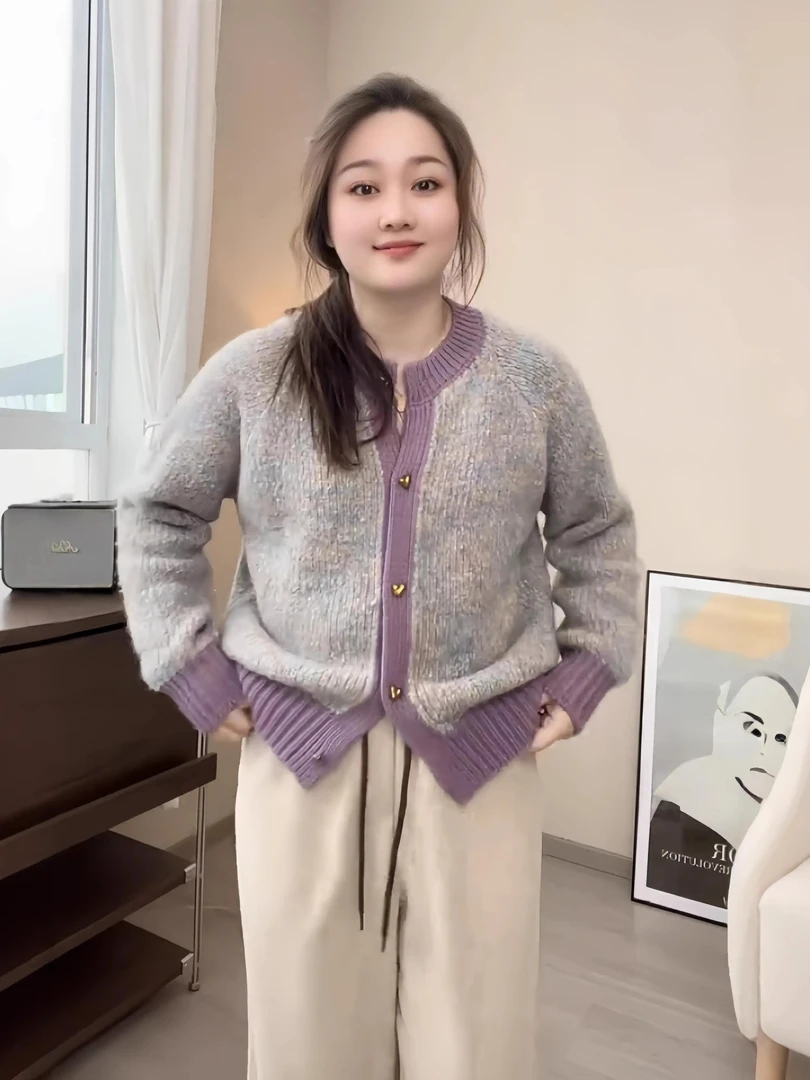 2025年小众小香风气质超好看独特宽松穿搭小个子毛衣针织开衫春季