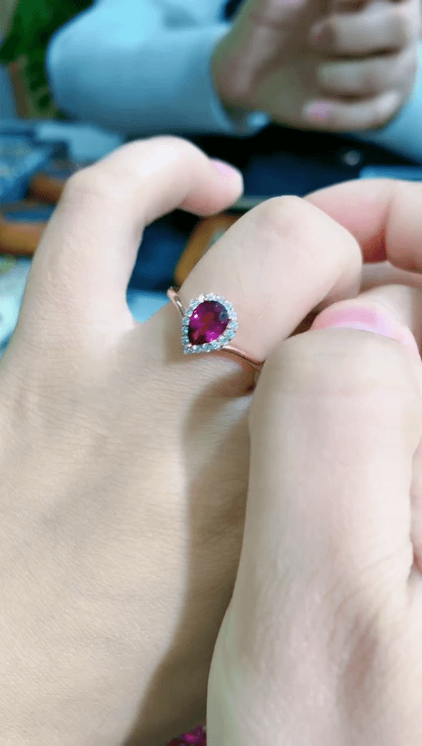 【闪购商品】石榴石戒指银S925镶嵌天然镁铝