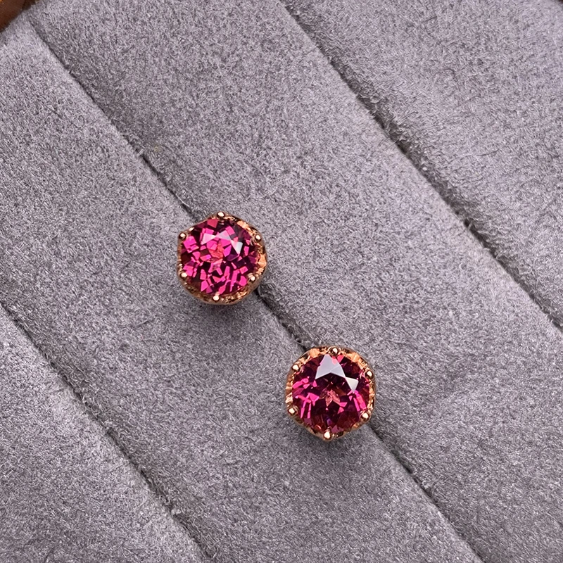 S925纯银天然镁铝石榴石耳钉女皇冠洋红色(多样性发货，发其一)