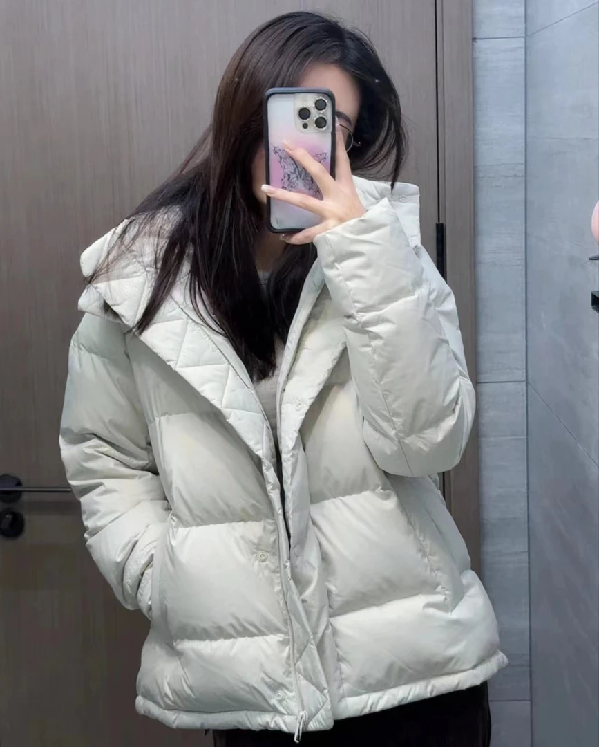 现货冬季五格连帽外套保暖连帽女