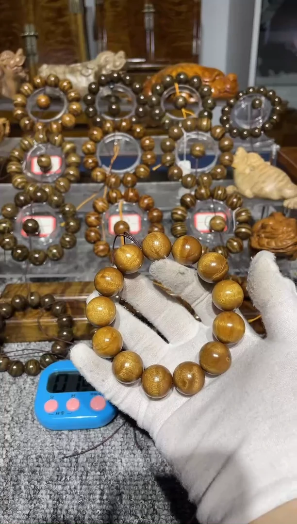 【闪购商品】金丝楠手串/手链1.8水波纹手串