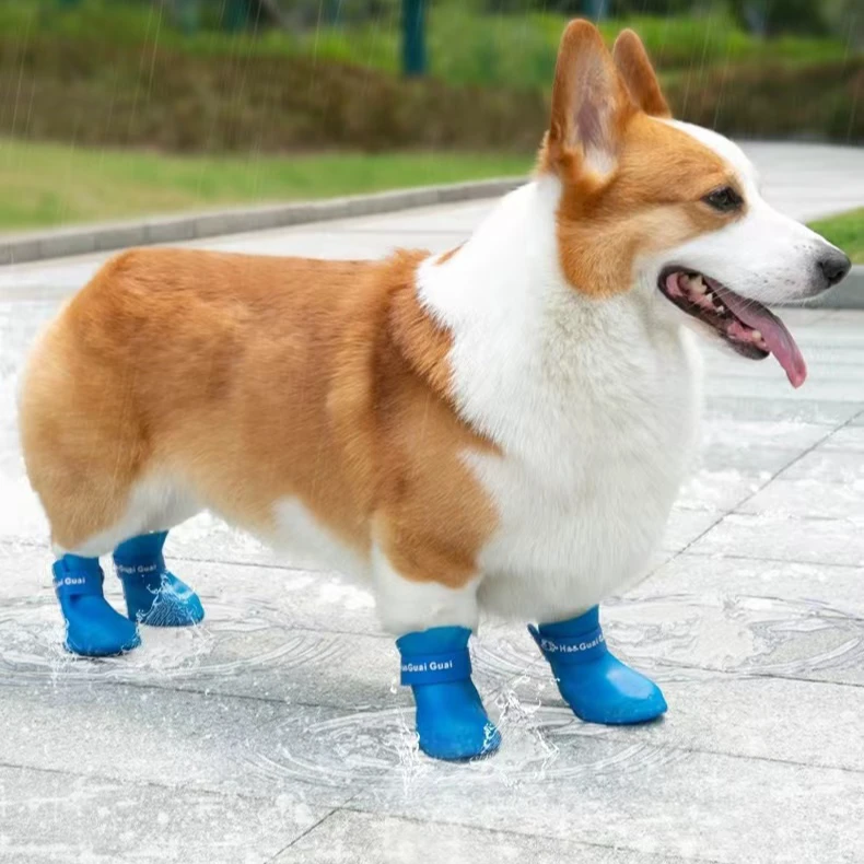 狗狗防水防滑软底鞋套四季适用宠物雨鞋