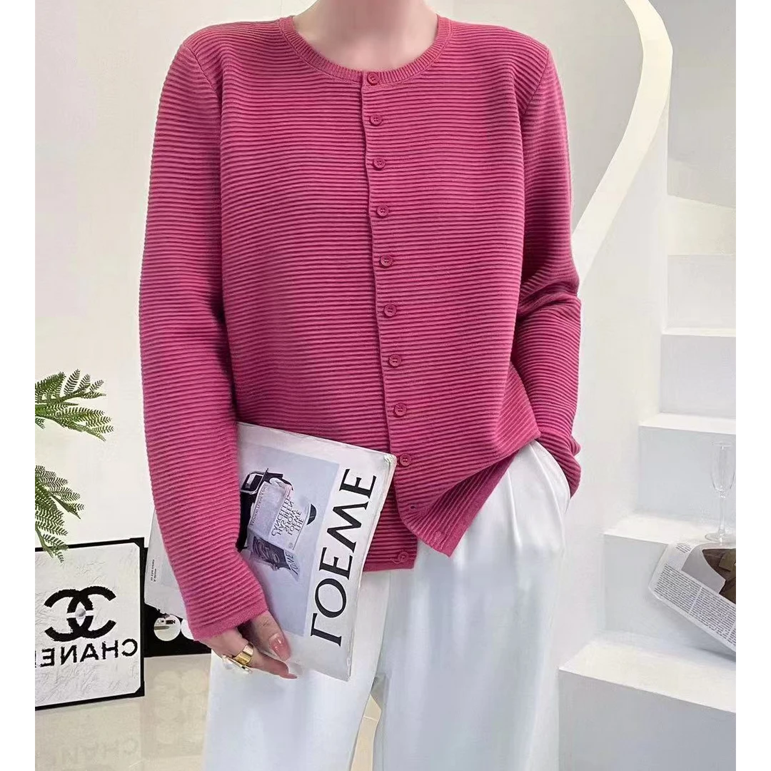 真斯贝尔推荐新款开衫毛衣