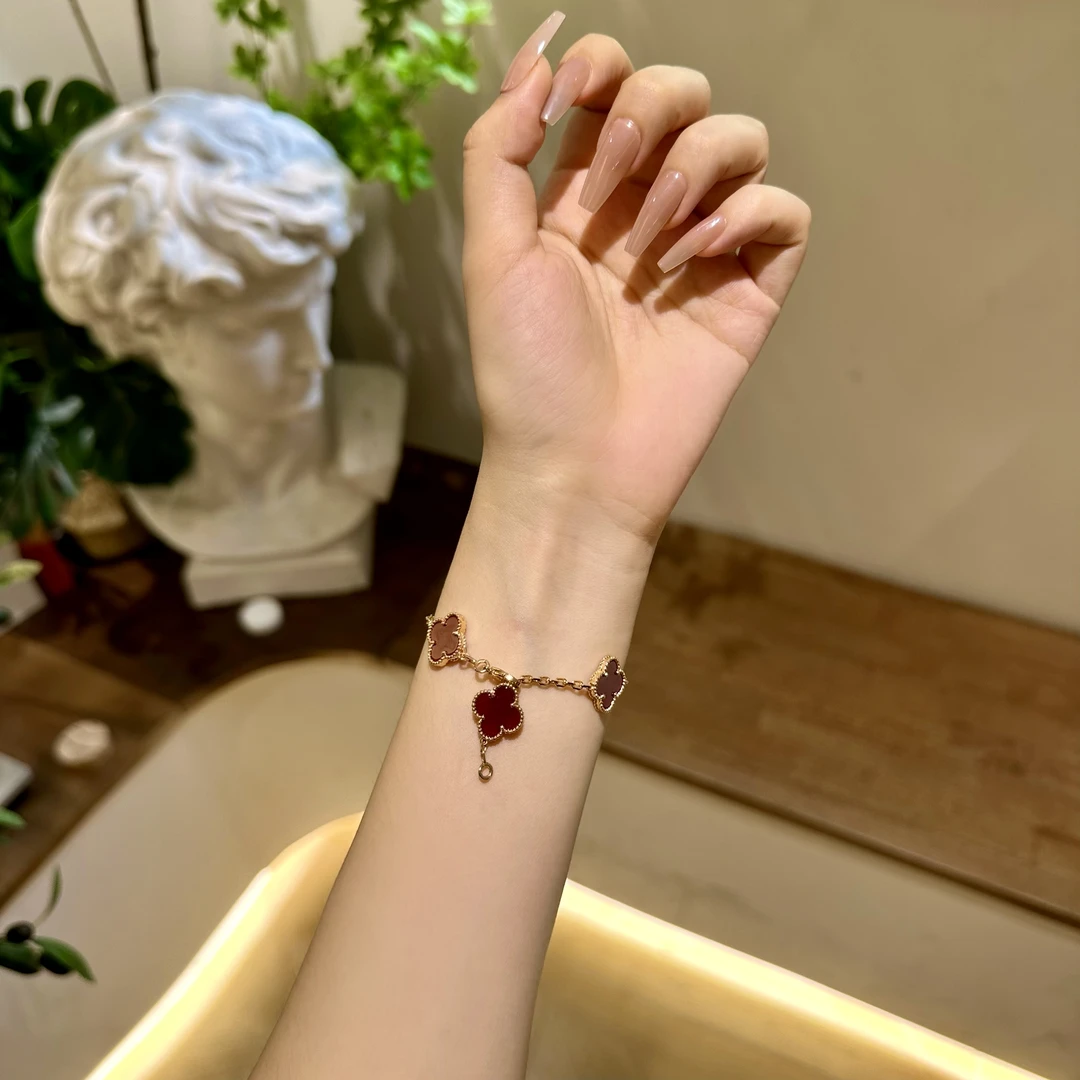 铜合金手链 高定全红五花系列轻奢气质手链