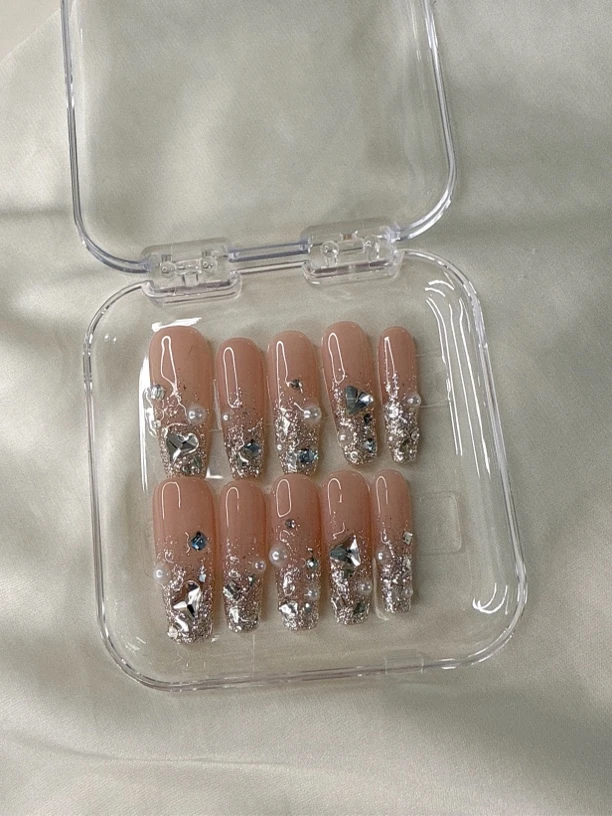 纯手工穿戴甲[闪耀魅力]