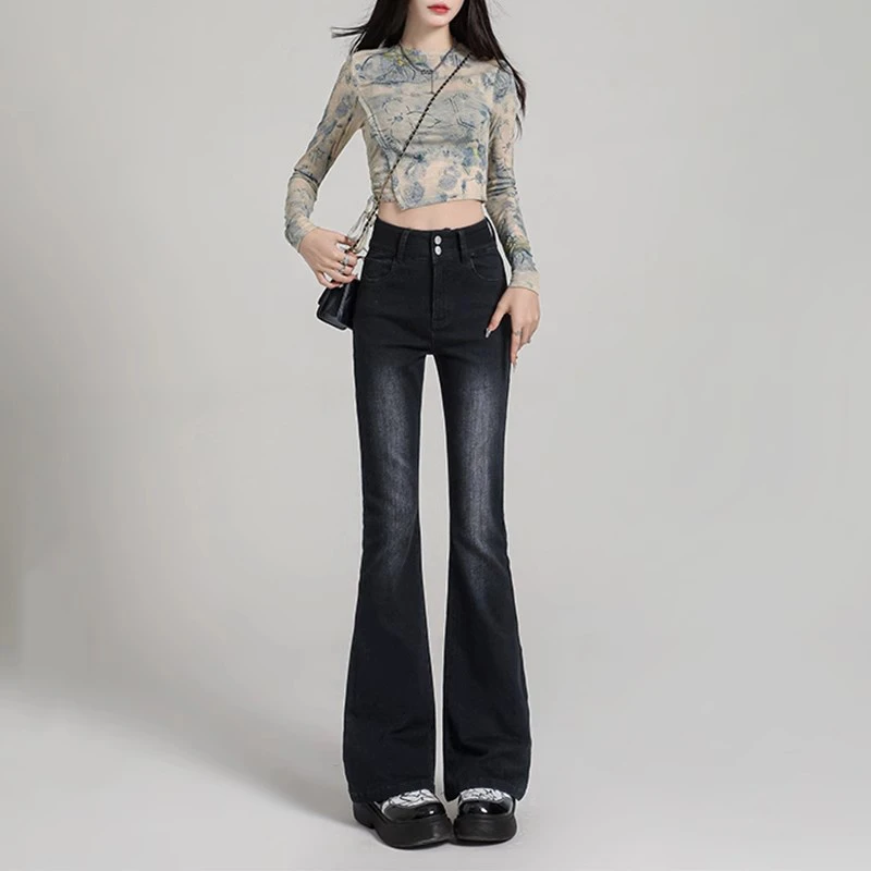 黑灰色微喇牛仔裤女秋季2025新款高腰显瘦小个子弹力外穿喇叭裤子