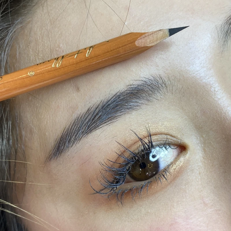艾图秀化妆师防水防汗野生眉笔线条设计根根分明纹绣师专业用眉笔
