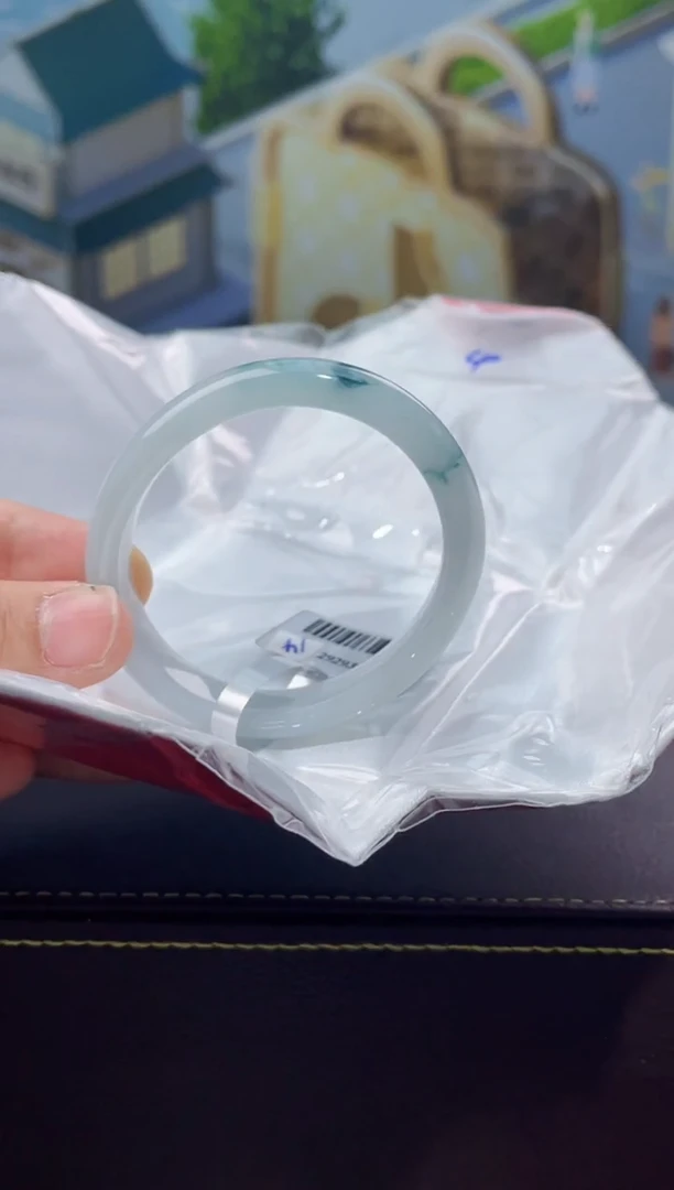 【闪购商品】翡翠手镯（贵妃镯）未镶嵌手镯16