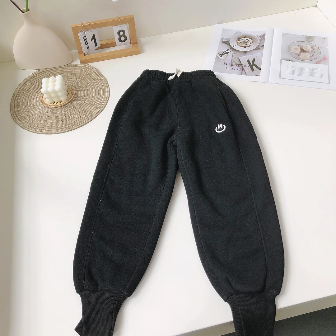 J20中童吉诺冬款加厚糕糕绒笑脸休闲裤8809