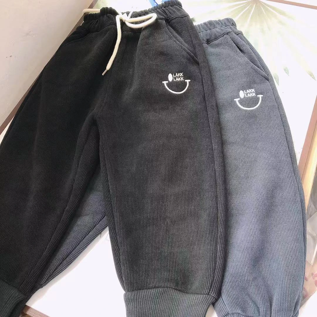 B090儿童牧笛加绒笑脸字母款休闲裤