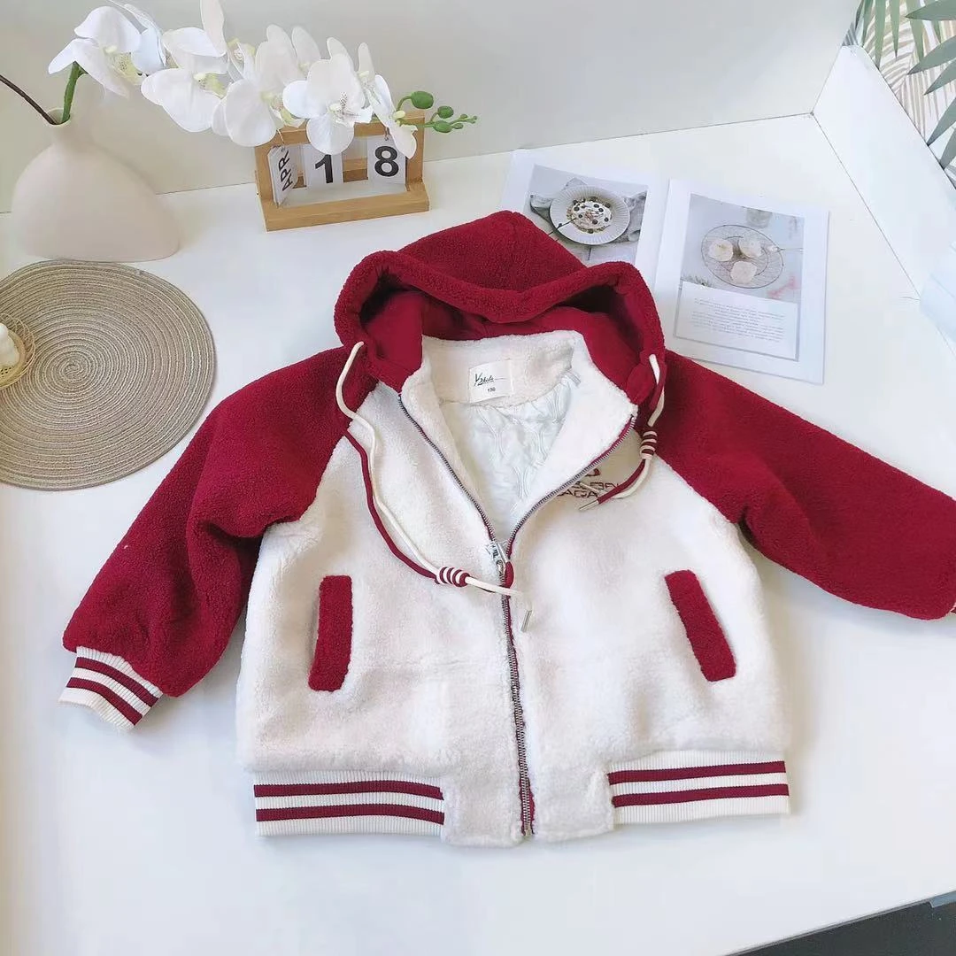 A131儿童夹棉B字母羔羔毛外套1808