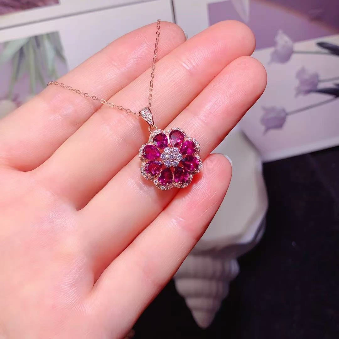 4×5mm天然镁铝石榴石旋转吊坠时尚百搭s925银镶嵌气质轻奢锁骨链