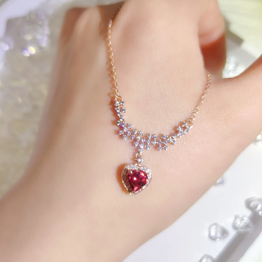 女人锁骨链显白石榴石s925气质小爱心轻奢小众绝美首饰时尚百搭