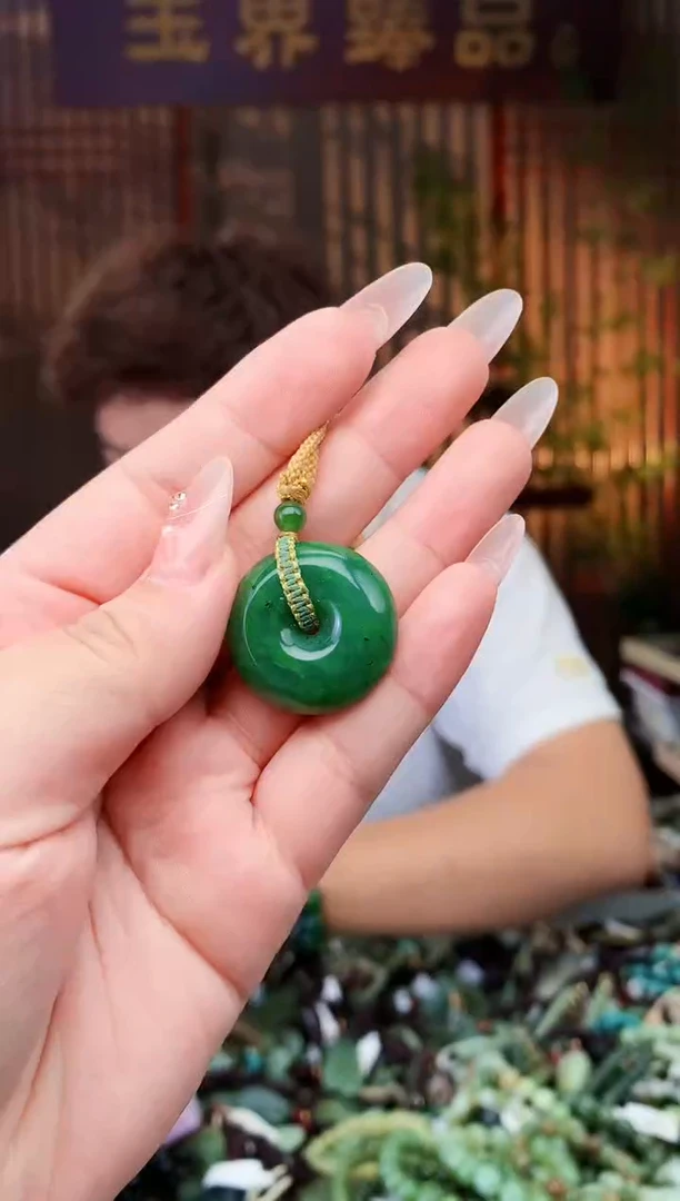 【闪购商品】和田玉颈饰未镶嵌多样性发货拍一发一