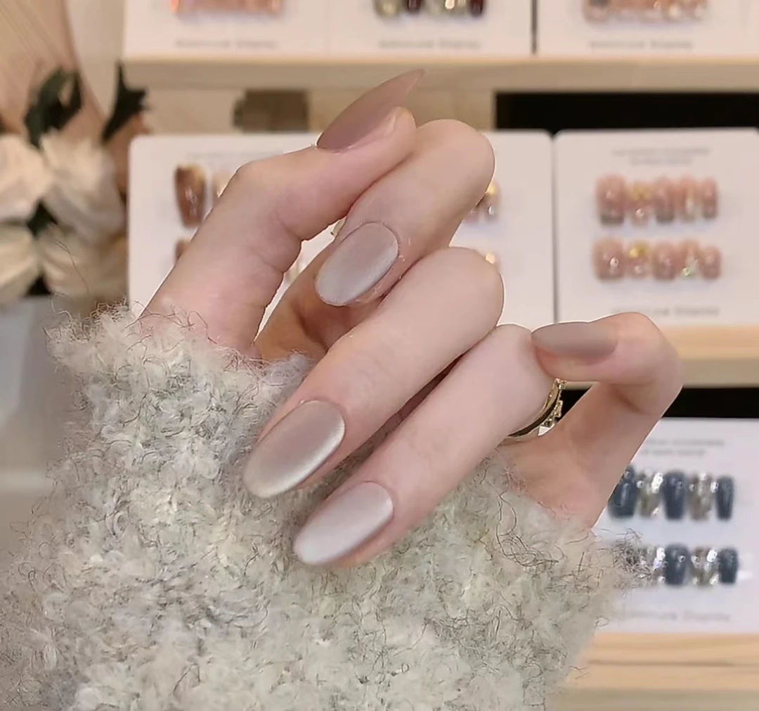 【丝绒香槟灰】秋冬磨砂猫眼纯手工穿戴甲温柔百搭美甲反复使用