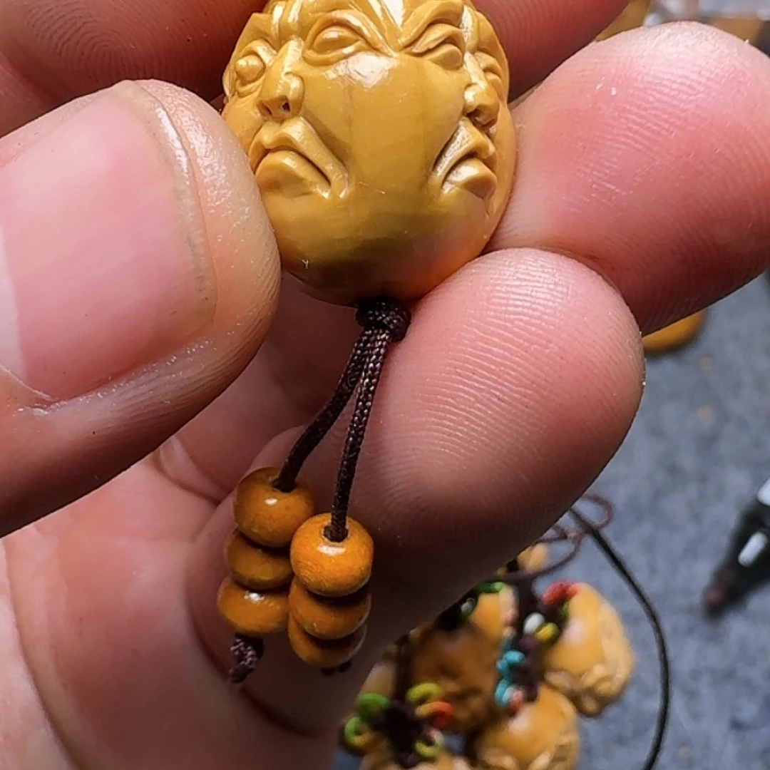 【闪购商品】橄榄核吊坠