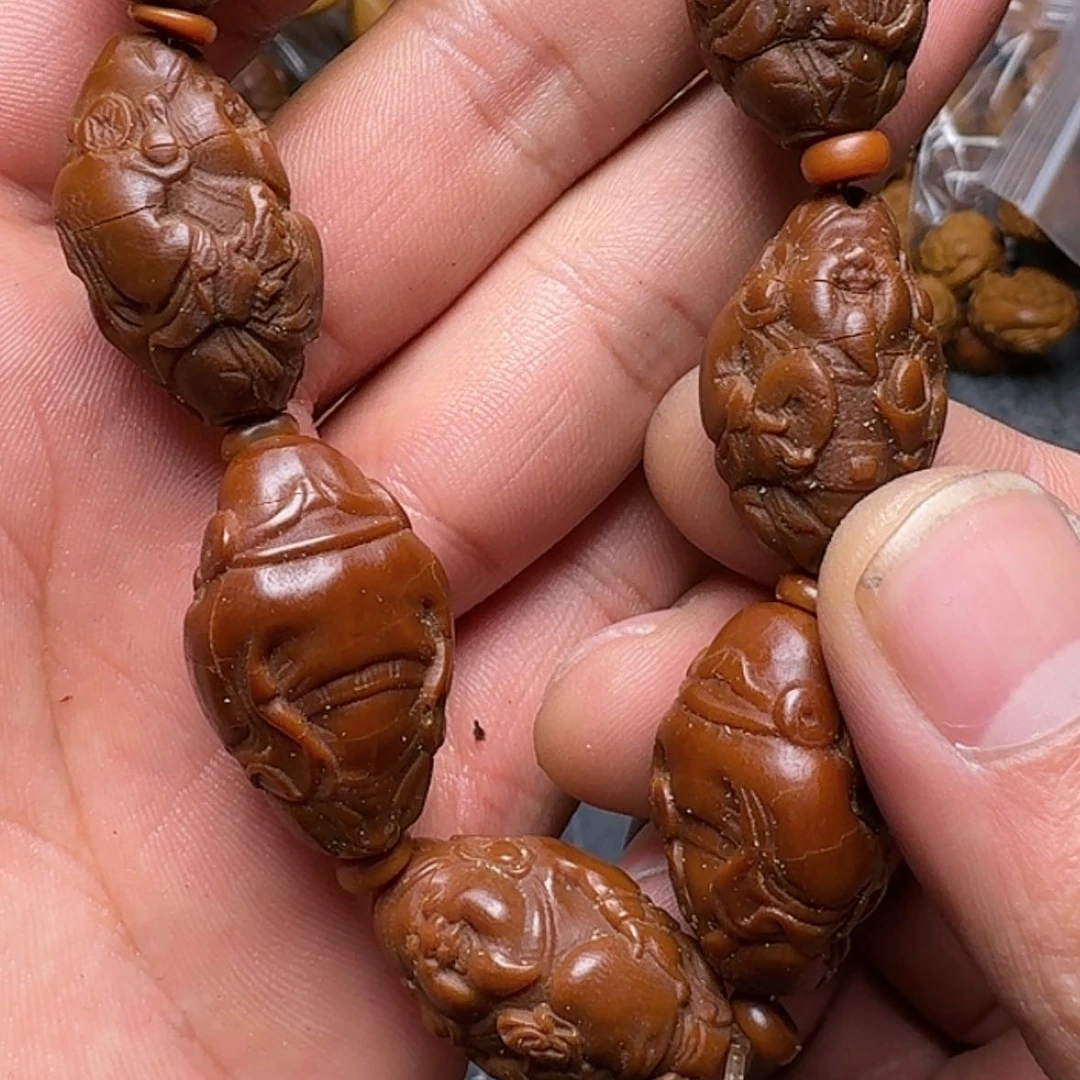 【闪购商品】橄榄核吊坠