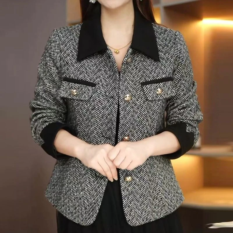 妈妈春秋时尚小香风外套小个子休闲百搭上衣女士早秋洋气减龄外套