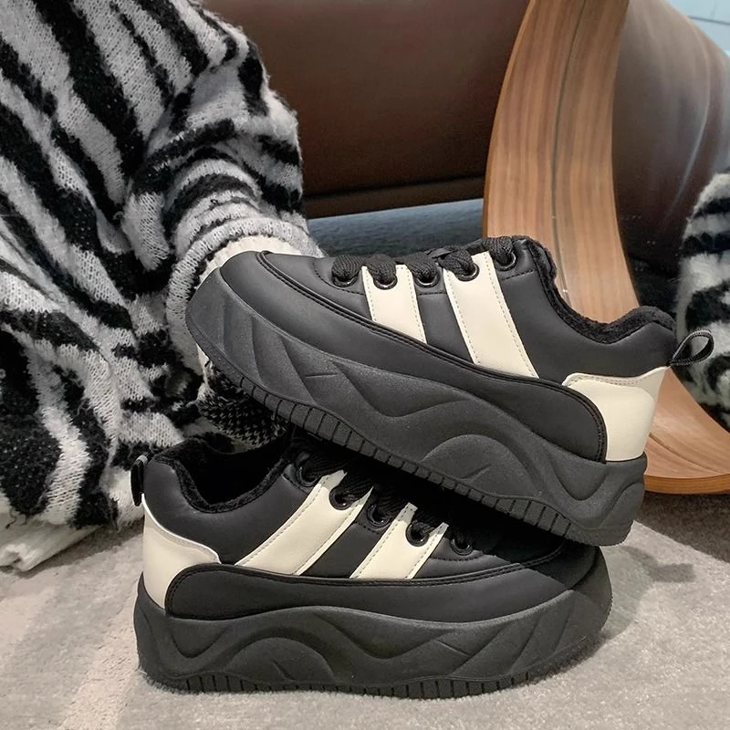 加绒面包鞋女2023秋冬新款休闲鞋厚底保暖小白鞋百搭轻便板鞋