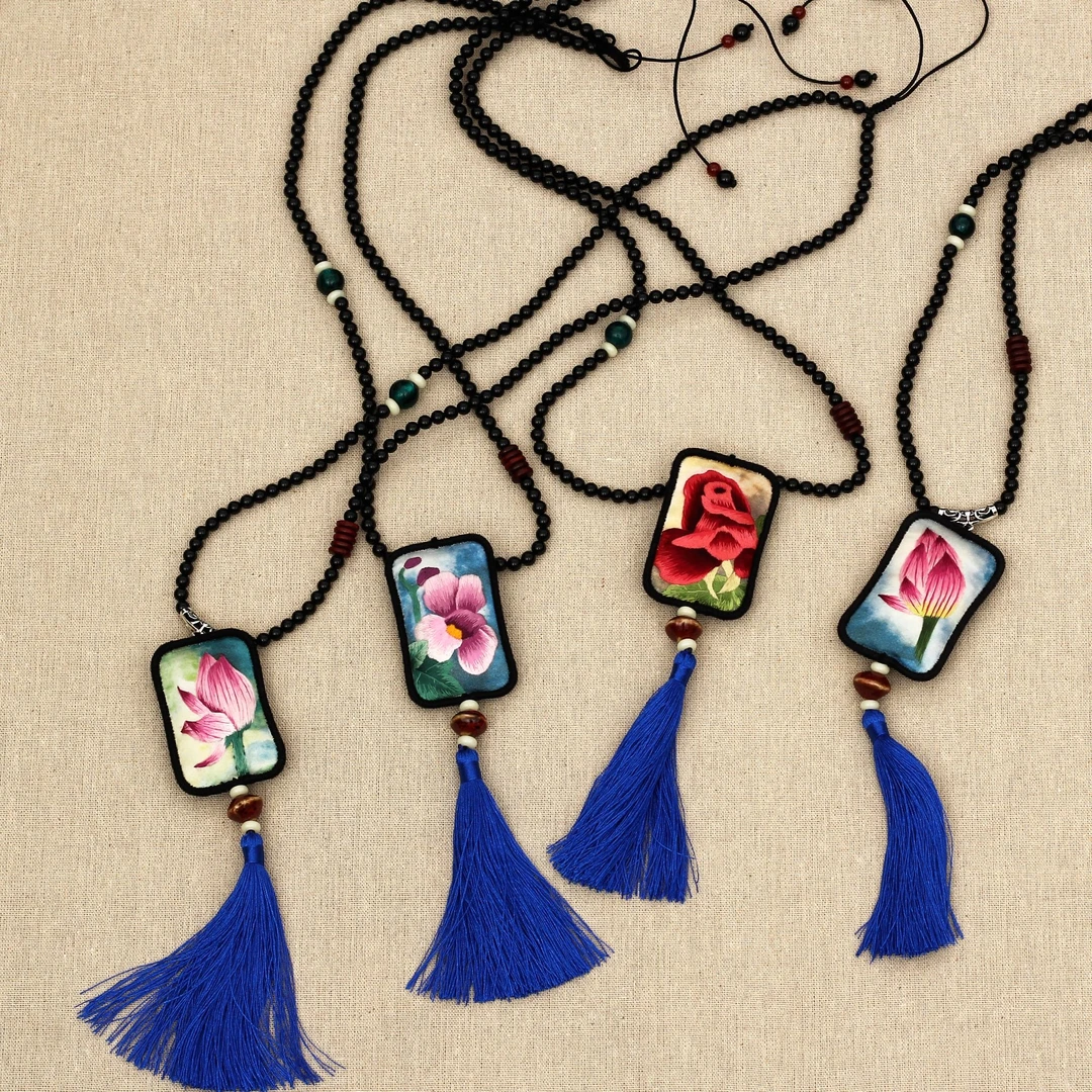 湘绣珠链毛衣链全手工刺绣单面中式挂件