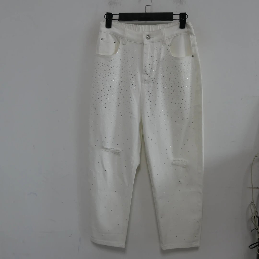 AL-878-K822/K823白色净面/破洞九分牛仔裤