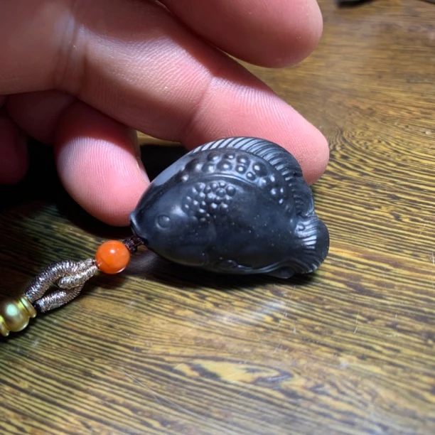 新疆和田玉青花鱼