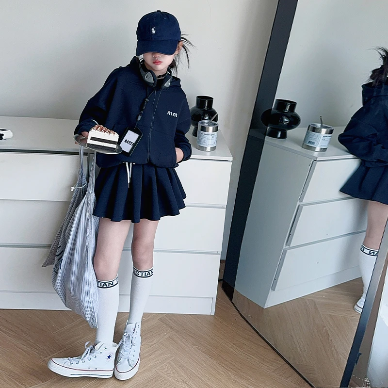 女童套装韩版休闲运动美式棒球服网红小众连帽卫衣百褶裙2024