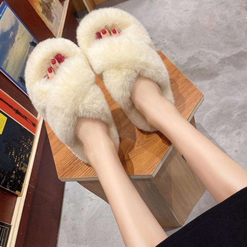 交叉一字毛毛拖鞋女外穿韩版秋冬家用家居棉拖大码防滑小清新防ZO