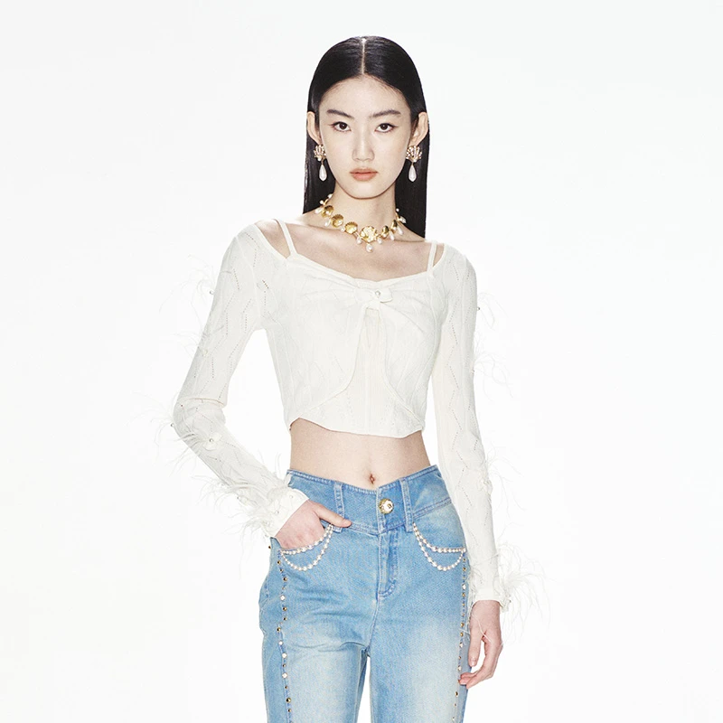 LE FAME/拉飞姆原创羽毛装饰两件套镂空长袖针织衫