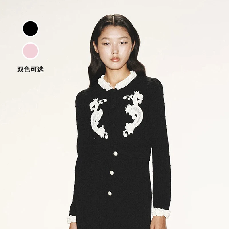 LE FAME/拉飞姆秋季浪漫华丽花边袖口修身短款高级黑色长袖针织衫