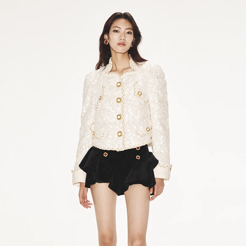 LE FAME/拉飞姆摩登都会白色珠片小香风织带羽绒服