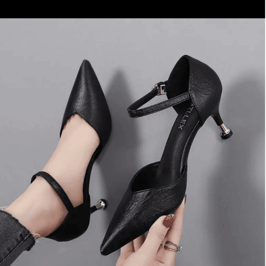 7713夏季新款中空凉鞋细跟尖头单鞋女