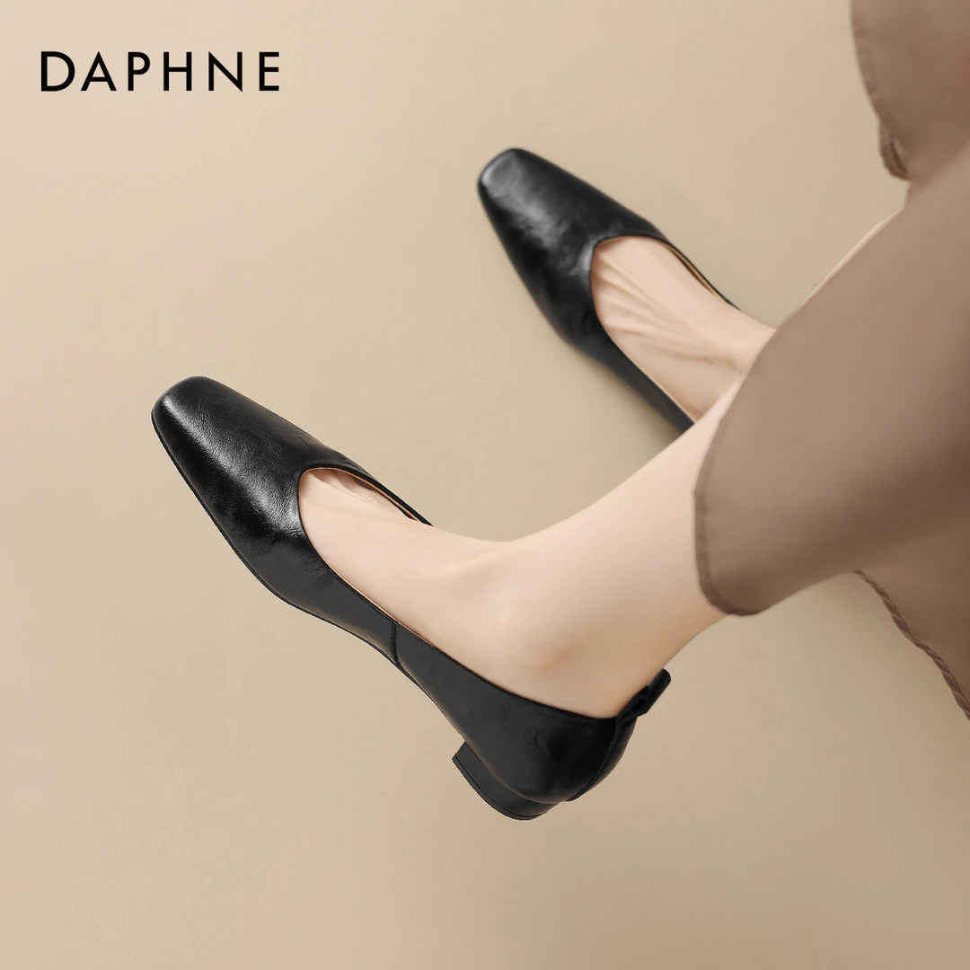 达芙妮法式单鞋女夏季低跟2025新款真皮女鞋浅口船鞋瓢鞋女士皮鞋