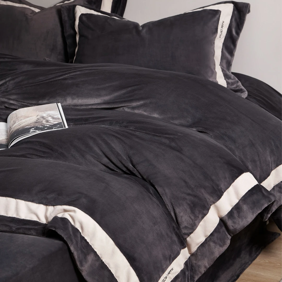 纯色冬日摩洛哥MARK CROSS冬款A类绒牛奶绒四件套加绒加厚双面绒