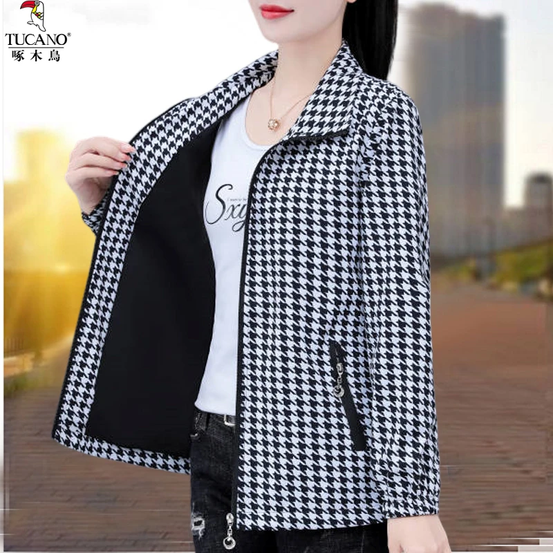 啄木鸟时尚休闲中老年大码千鸟格上衣2023春秋季新款女士洋气外套
