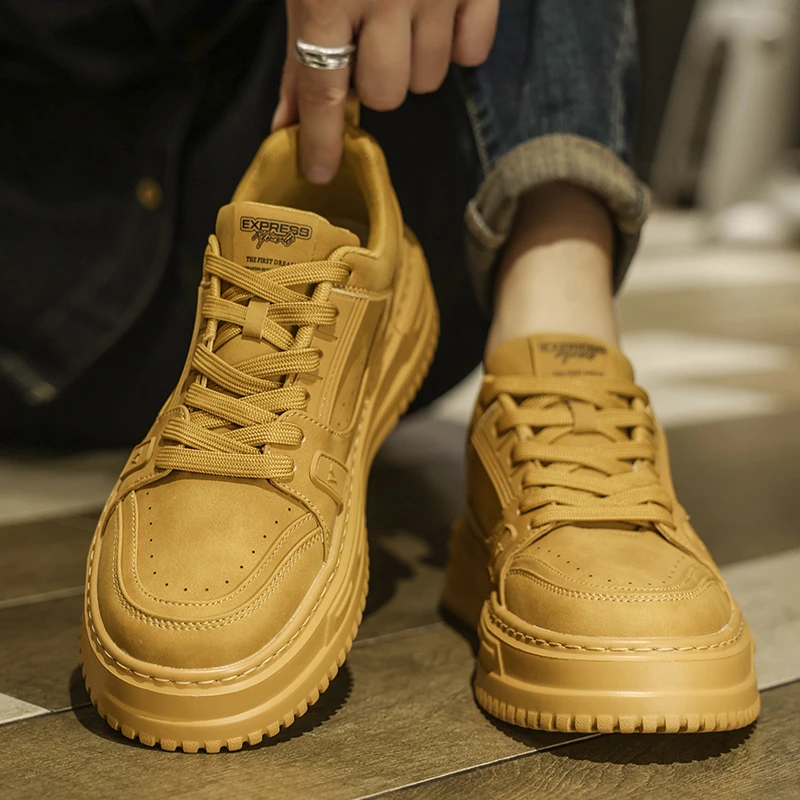 增高男鞋2024新款秋冬舒适厚底学生板鞋欧洲站高级感小麦色休闲鞋