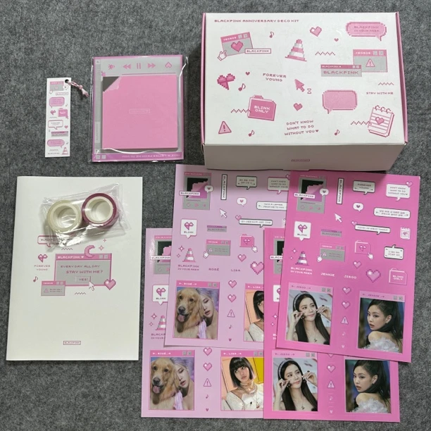 blackpink文具盒圣诞情人节铁盒周边固配卡册