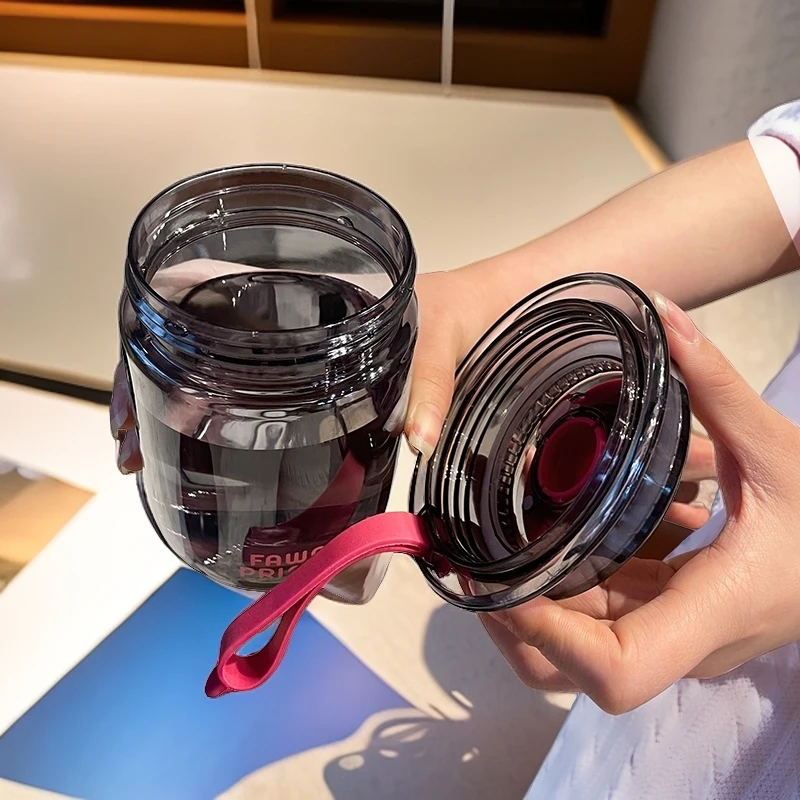 耐高温塑料水杯女士外出携带手提随身杯防摔大容量开盖直饮咖啡杯