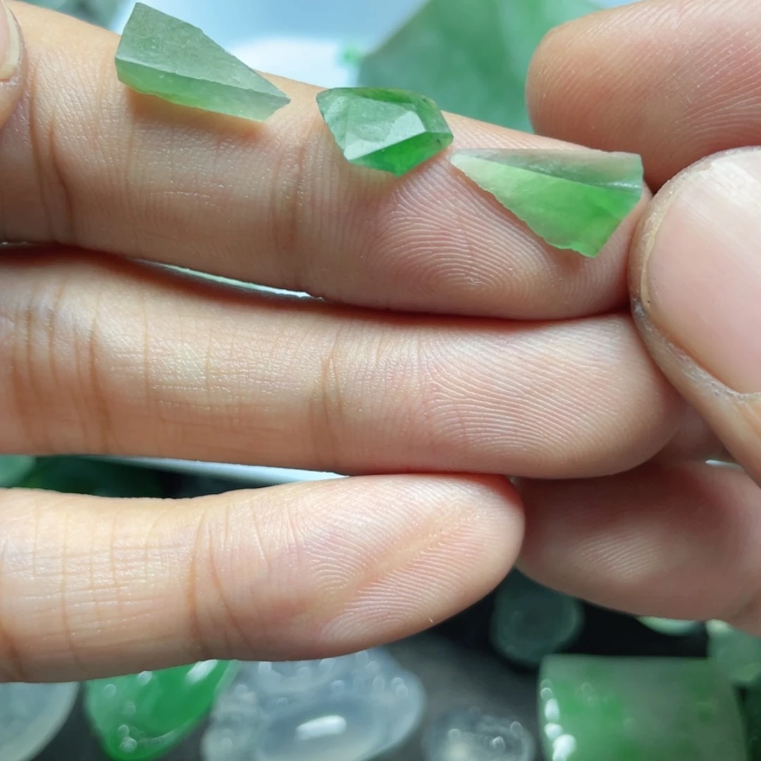【闪购商品】定制翡翠未镶嵌