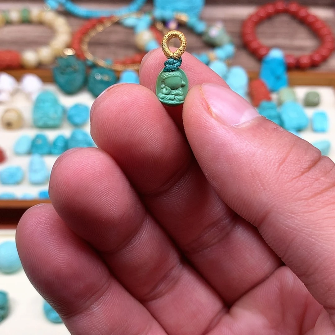 【闪购商品】绿松石颈饰未镶嵌