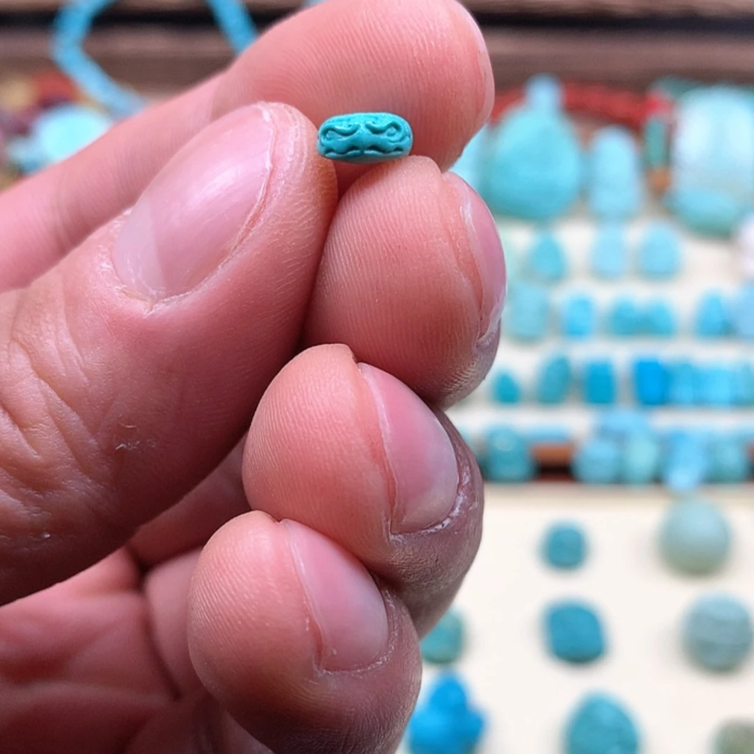 【闪购商品】绿松石颈饰未镶嵌