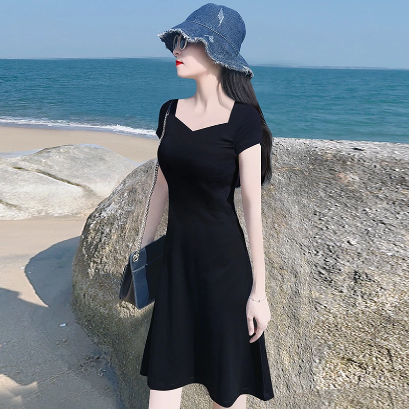 法式茶歇风情万种的连衣裙子修身显瘦小黑裙韩系风2025新款女夏季