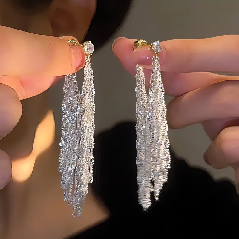 铜合金耳饰 银色流苏耳环气质轻奢时尚百搭小众长款大气圆脸显瘦