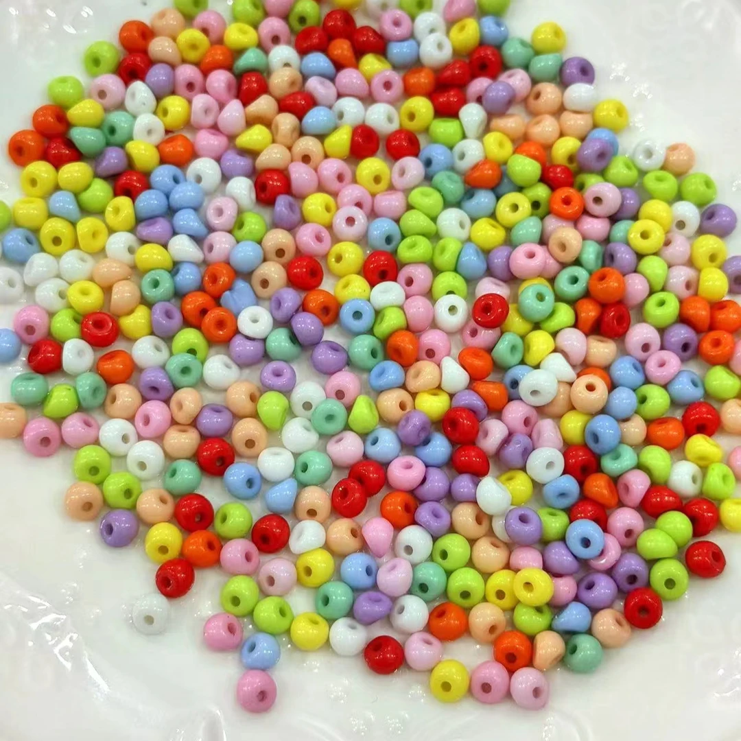 4*5mm扁胖水滴亚克力水滴小米珠水滴珠多巴胺偏孔串珠DIY小饰品