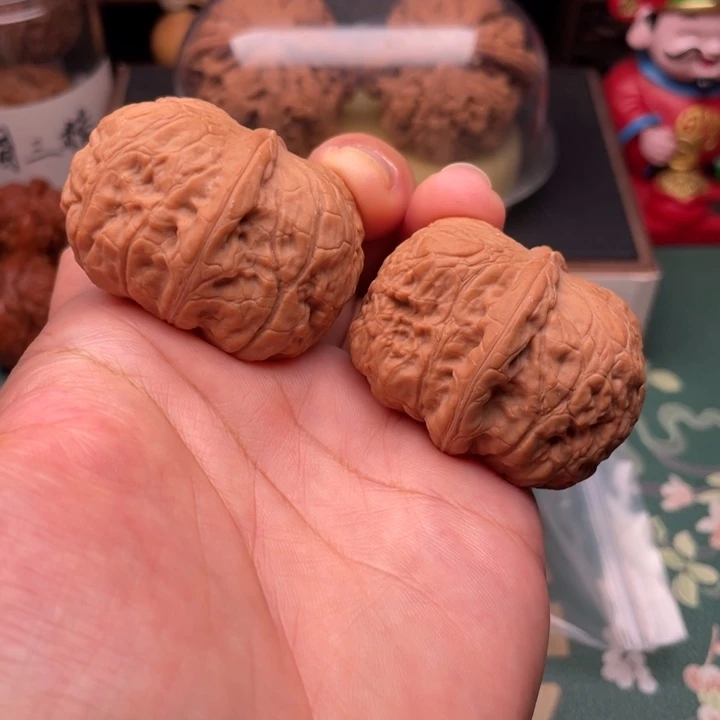 【闪购商品】文玩核桃吊坠古*39全品红方印