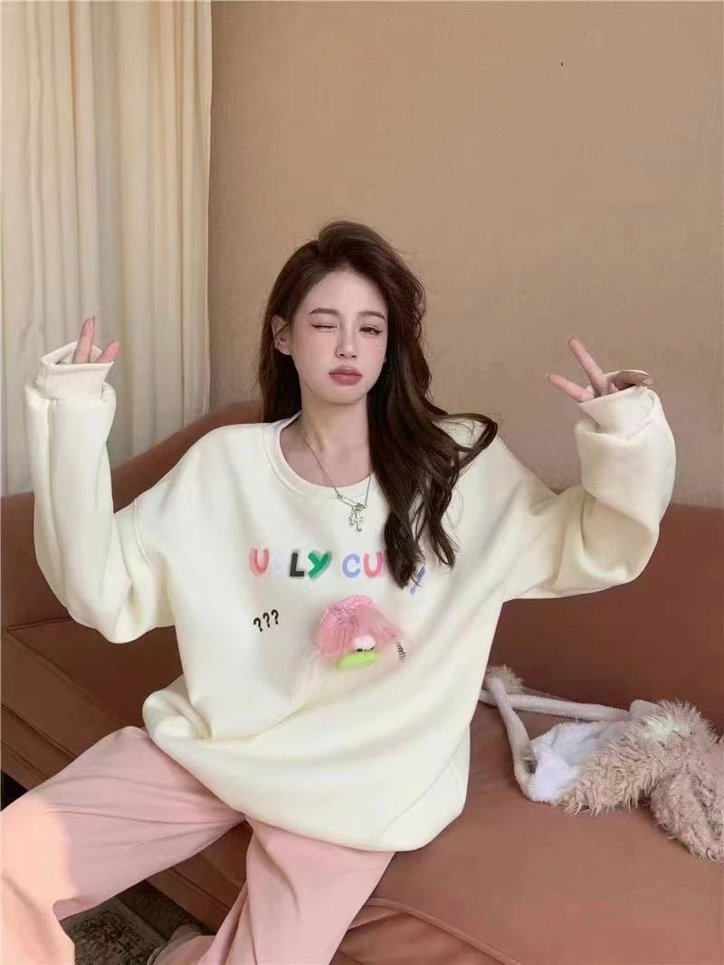 宽松加绒圆领休闲女卫衣