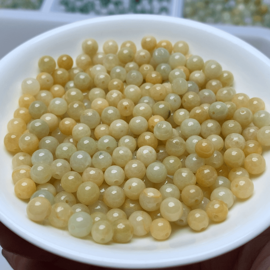 【闪购商品】翡翠手链未镶嵌卡6加冰黄50颗